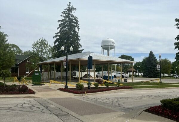 img 2722 600x800 Small town park with gazebo and water tower